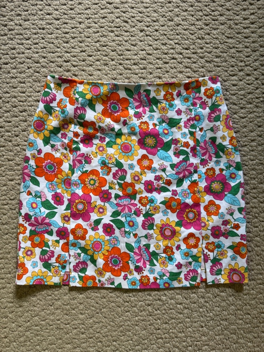 Floral Print Mini Skirt Like New